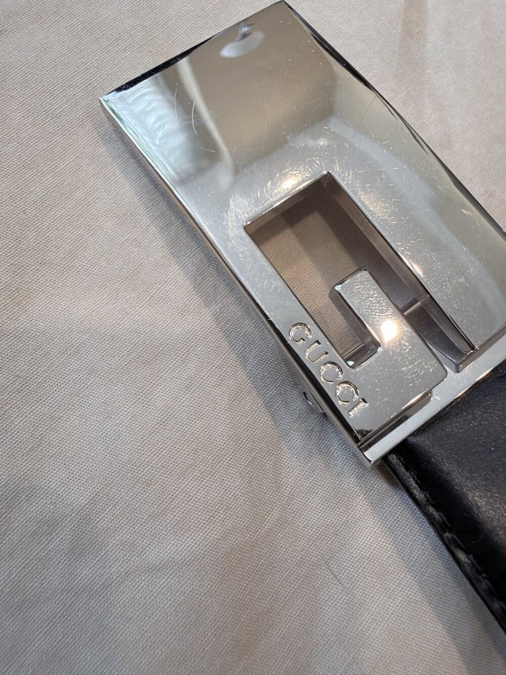 Gucci Black Leather Belt Silver G Buckle 48/122